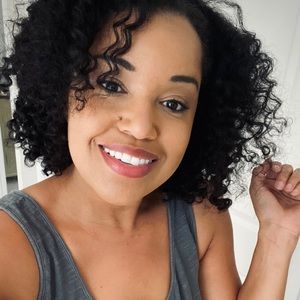 Meet your Posher, Donice